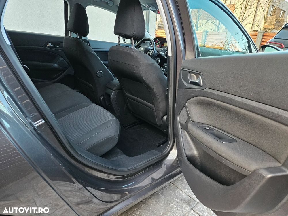 Peugeot 308 BlueHDi FAP 120 Stop & Start Active - 11