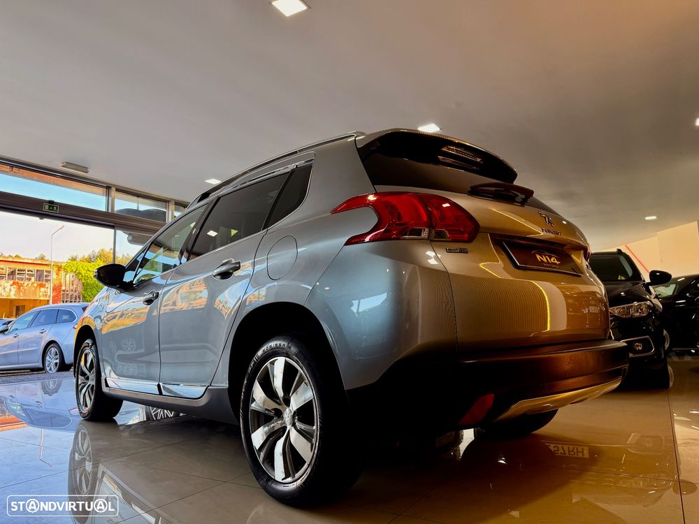Peugeot 2008 1.6 BlueHDi Allure - 17
