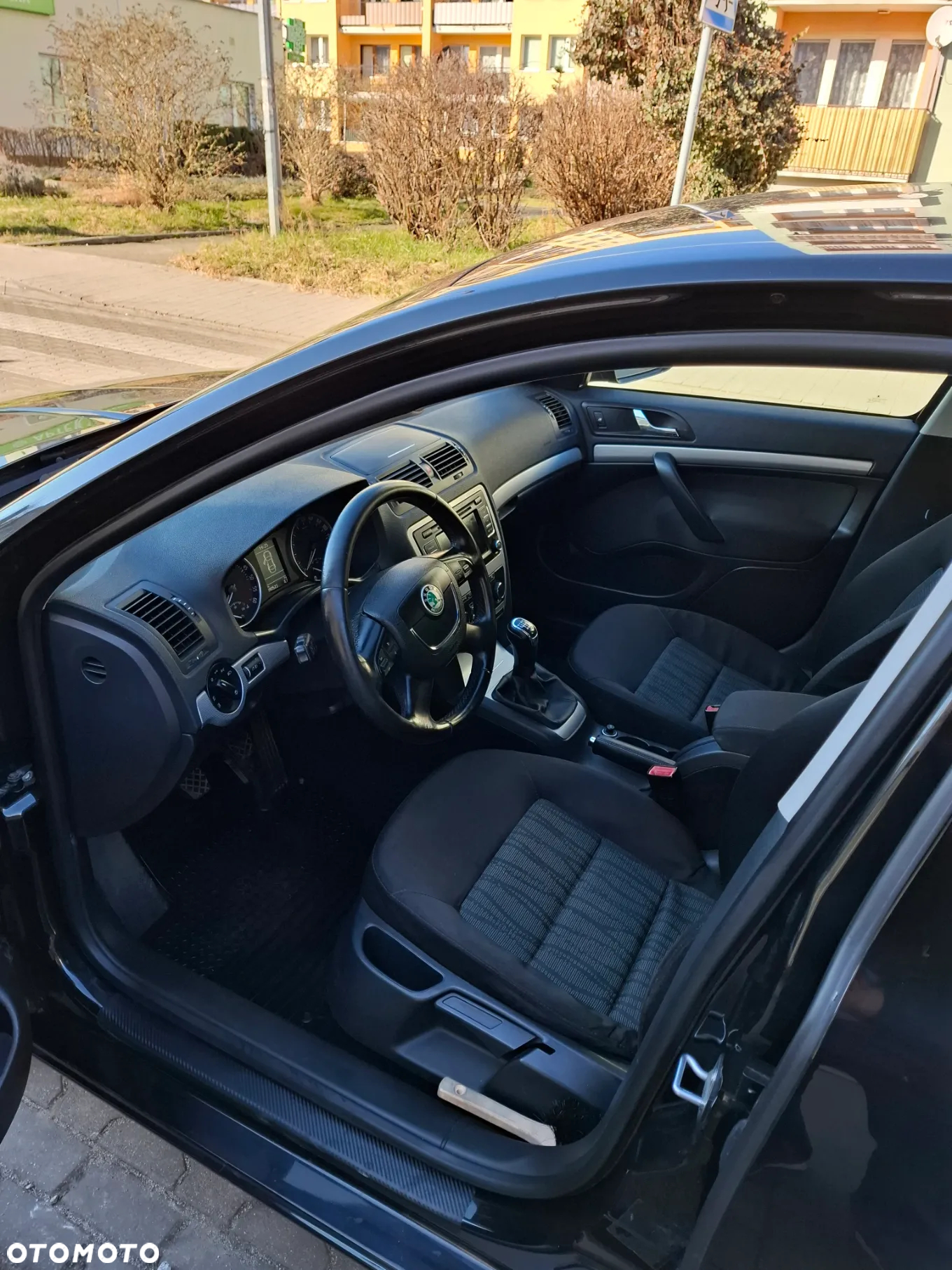 Skoda Octavia 2.0 TDI DPF Elegance - 11