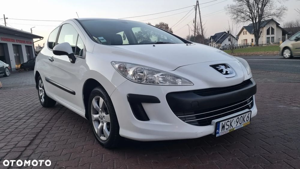 Peugeot 308 1.6 HDi Presence - 4