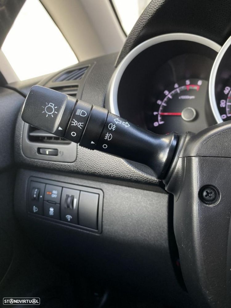 Kia Venga 1.4 CRDi EX ISG - 14