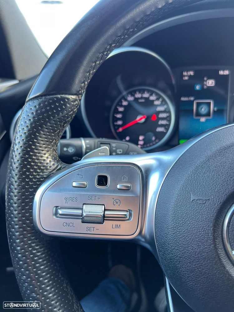 Mercedes-Benz C 200 - 40