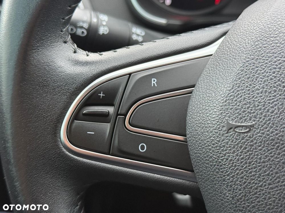 Renault Megane 1.3 TCe FAP Limited - 14