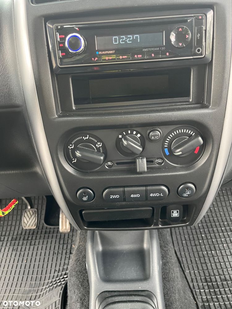 Suzuki Jimny - 12