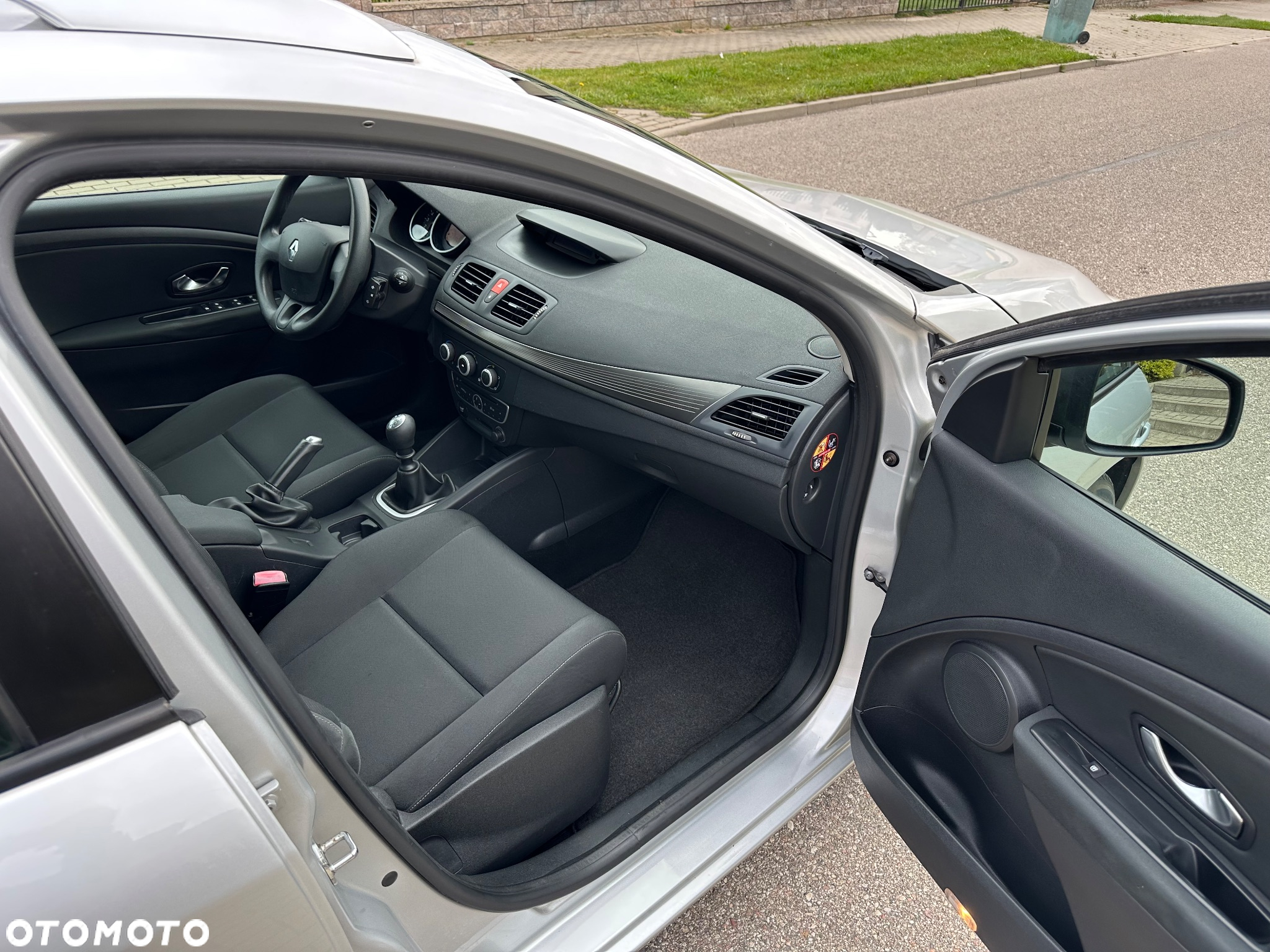 Renault Megane 1.6 16V Dynamique - 17