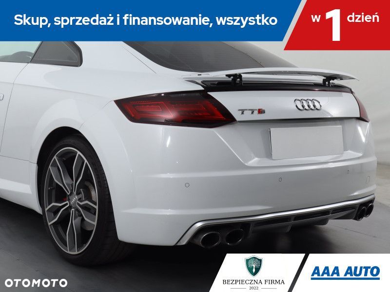 Audi TT S Coupé - 28