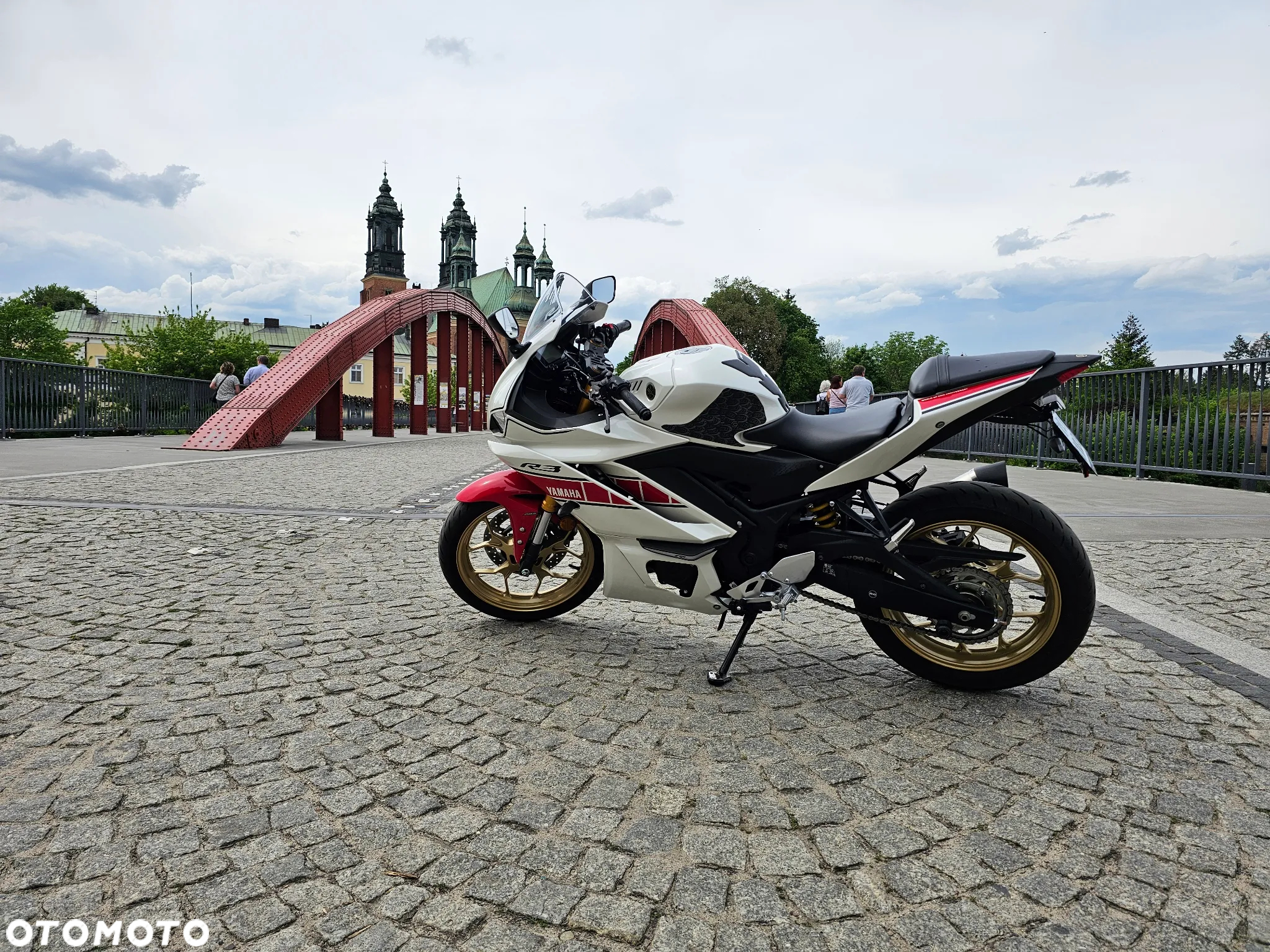 Yamaha R3 - 6