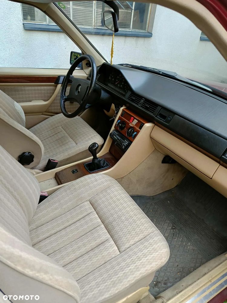 Mercedes-Benz W124 (1984-1993) - 6