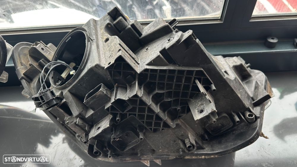 Farol bmw série 1 F20 - 9