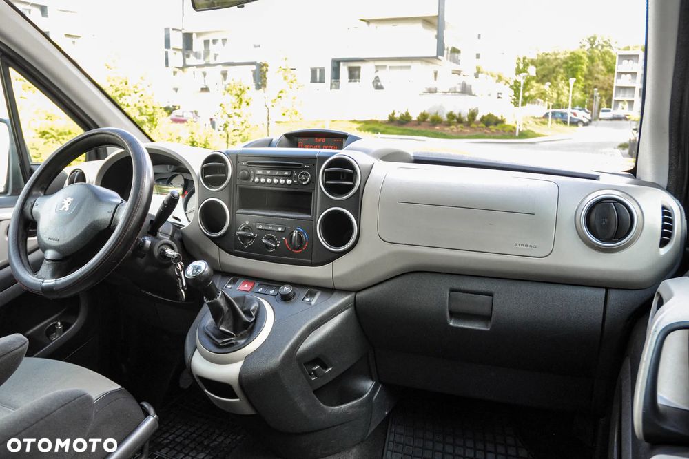 Peugeot Partner - 11