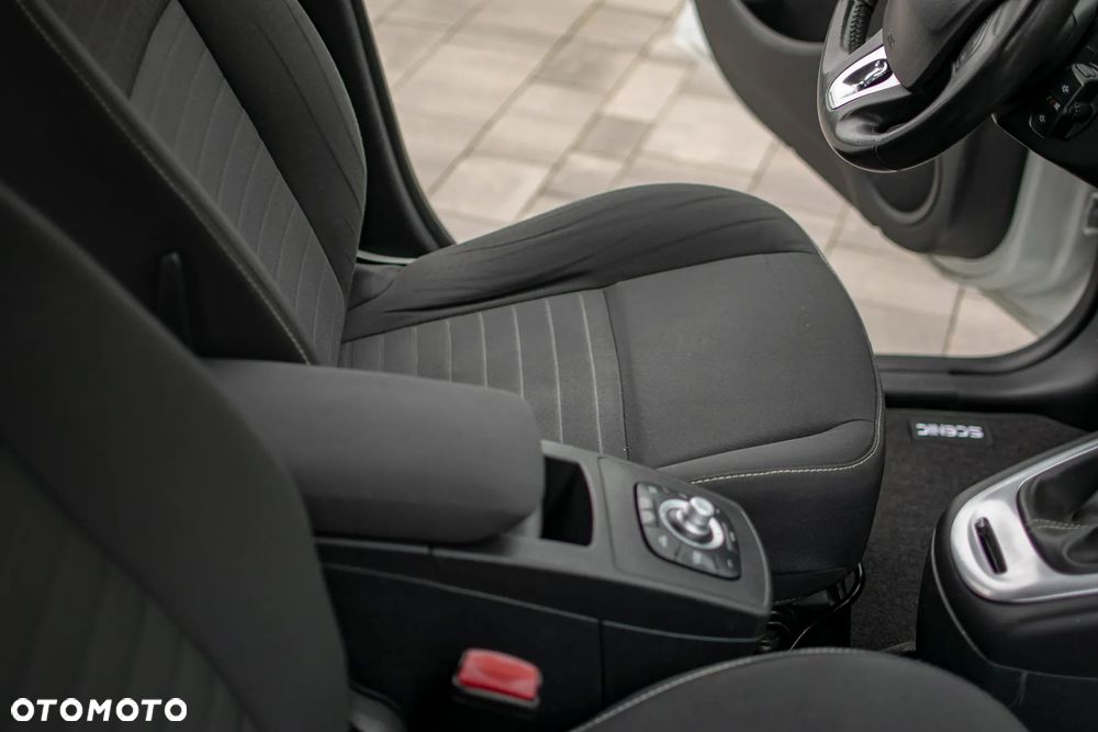 Renault Scenic - 35