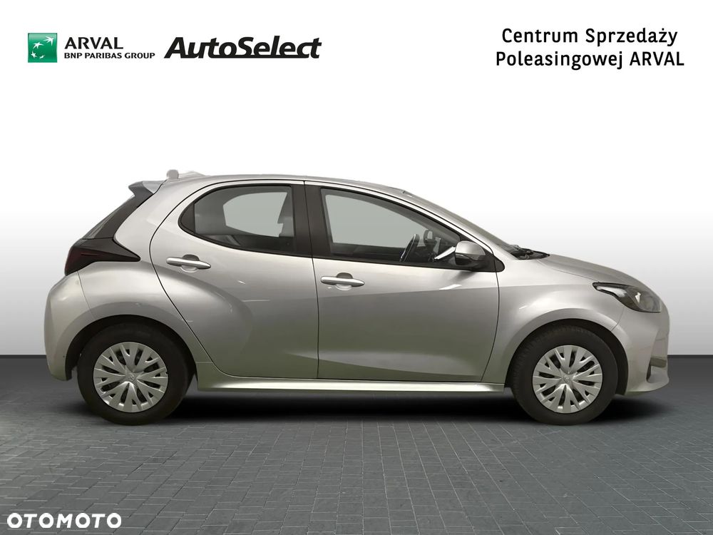 Toyota Yaris - 7
