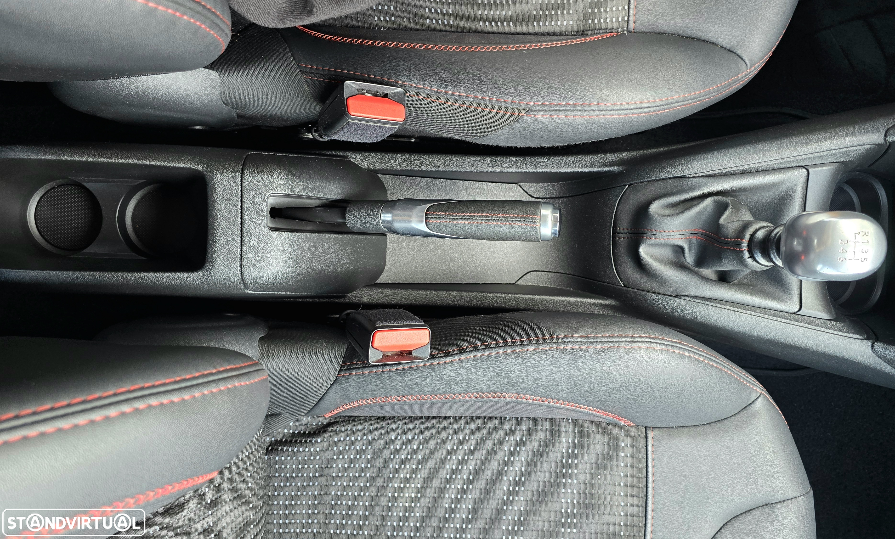 Peugeot 208 1.2 PureTech GT Line - 14