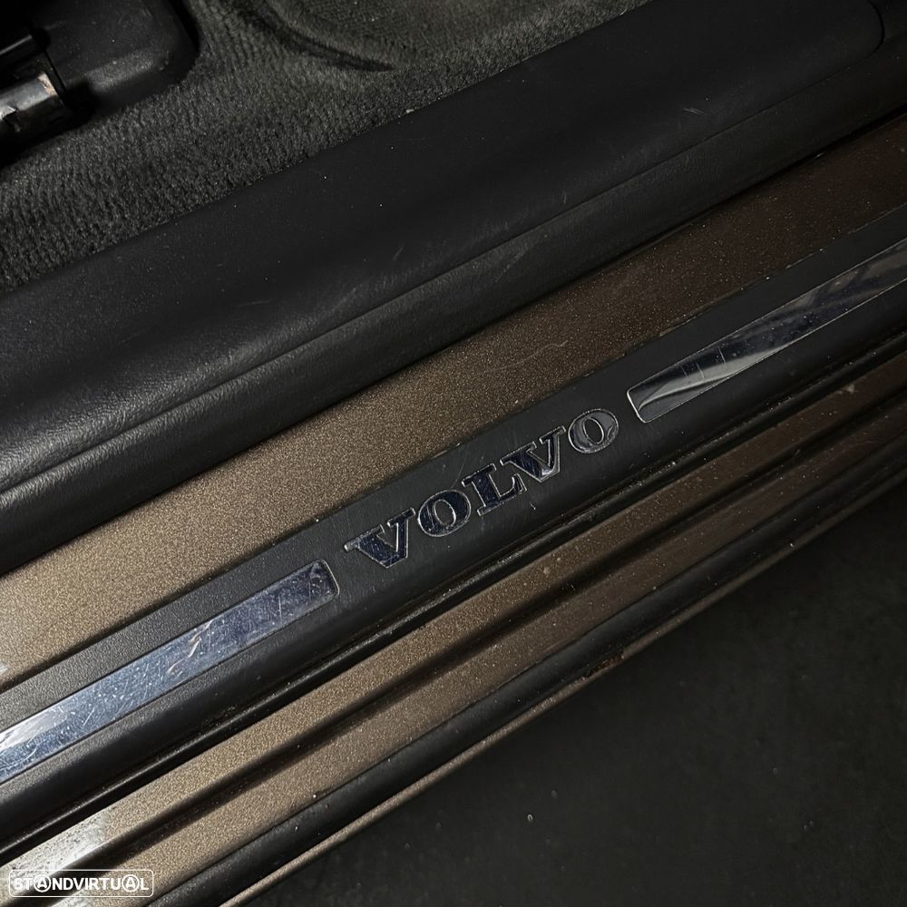 Volvo V60 Cross Country 2.0 D4 Pro Geartronic - 16