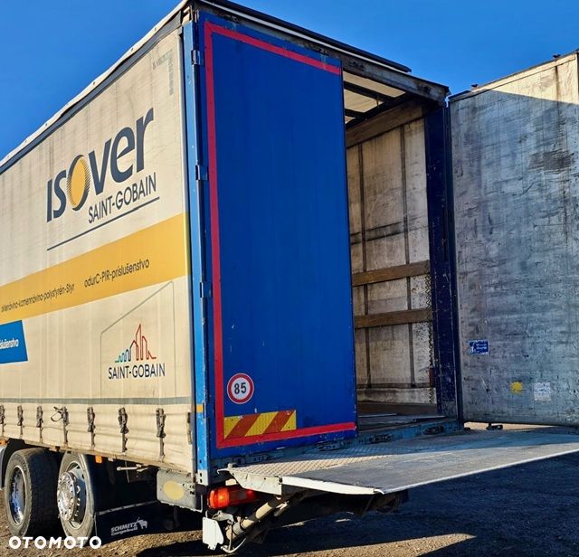 Volvo FH12 420 6x2 JUMBO OŚ PODNOSZONA ZABUDOWA FIRANKA DŁ:7.80m WINDA HYDRAULICZNA KLIMA 2xALUTANK I-SHIFT LODÓWKA 2006r WAGA:11087kg DMC:24000kg - 5