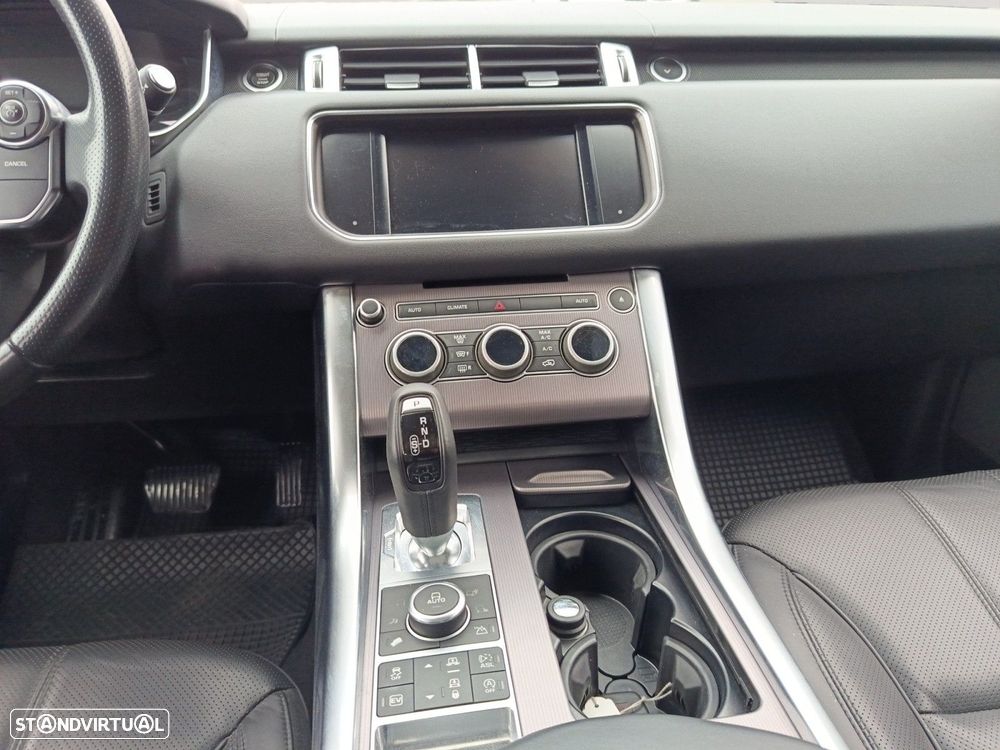 Land Rover Range Rover Sport 3.0 SDV6 HSE - 11