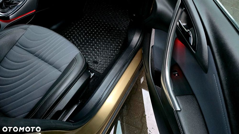 Opel Astra 1.4 Turbo ecoFLEX Start/Stop Exklusiv - 11