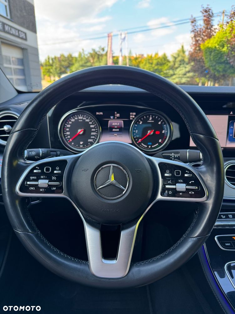 Mercedes-Benz Klasa E 300 de 9G-TRONIC Avantgarde - 37