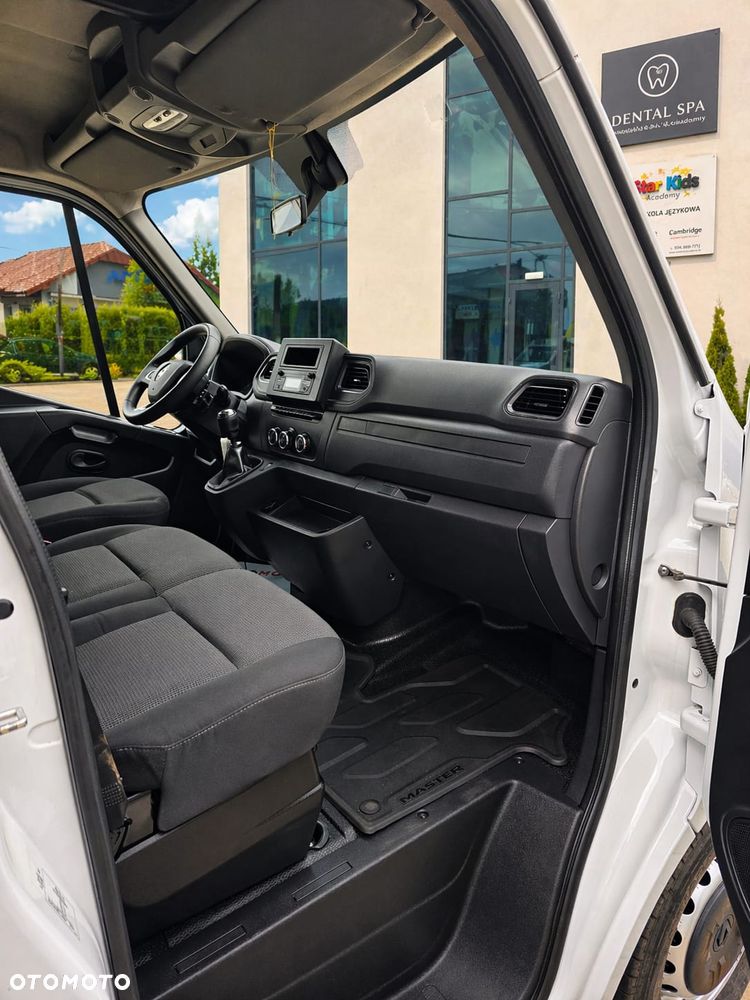 Renault Master - 9