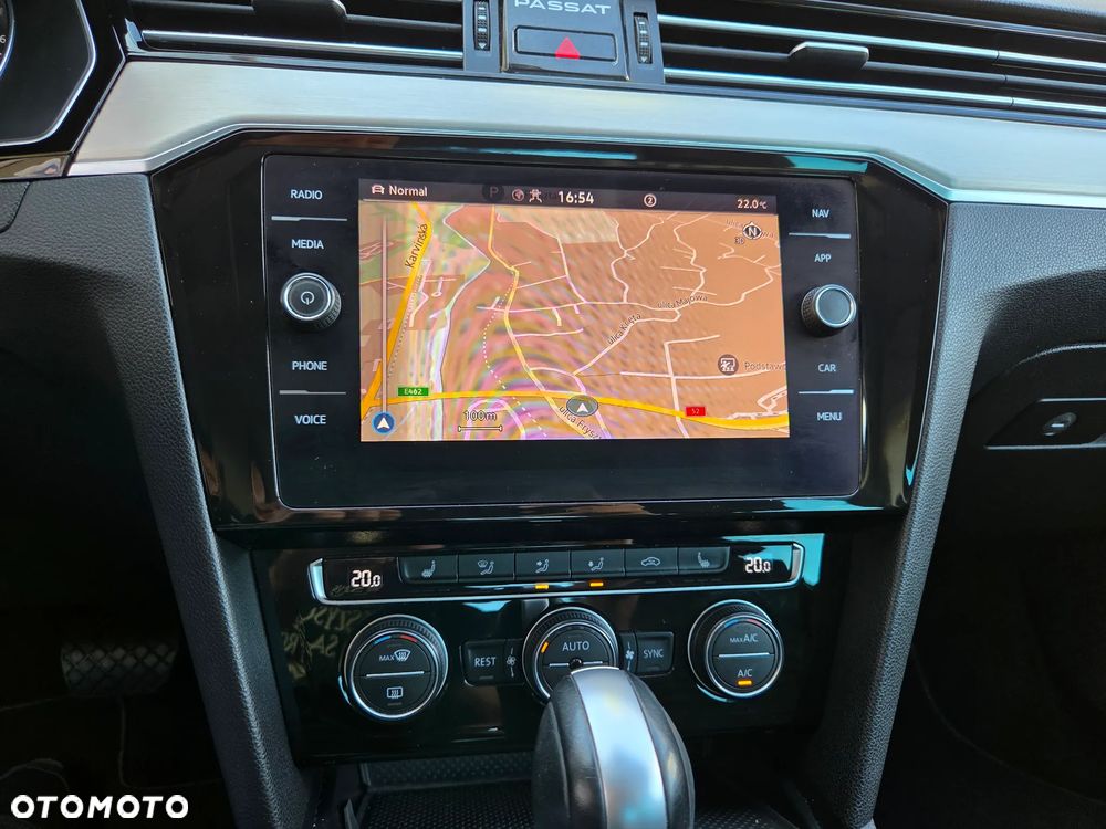 Volkswagen Passat 2.0 TSI Elegance DSG - 25