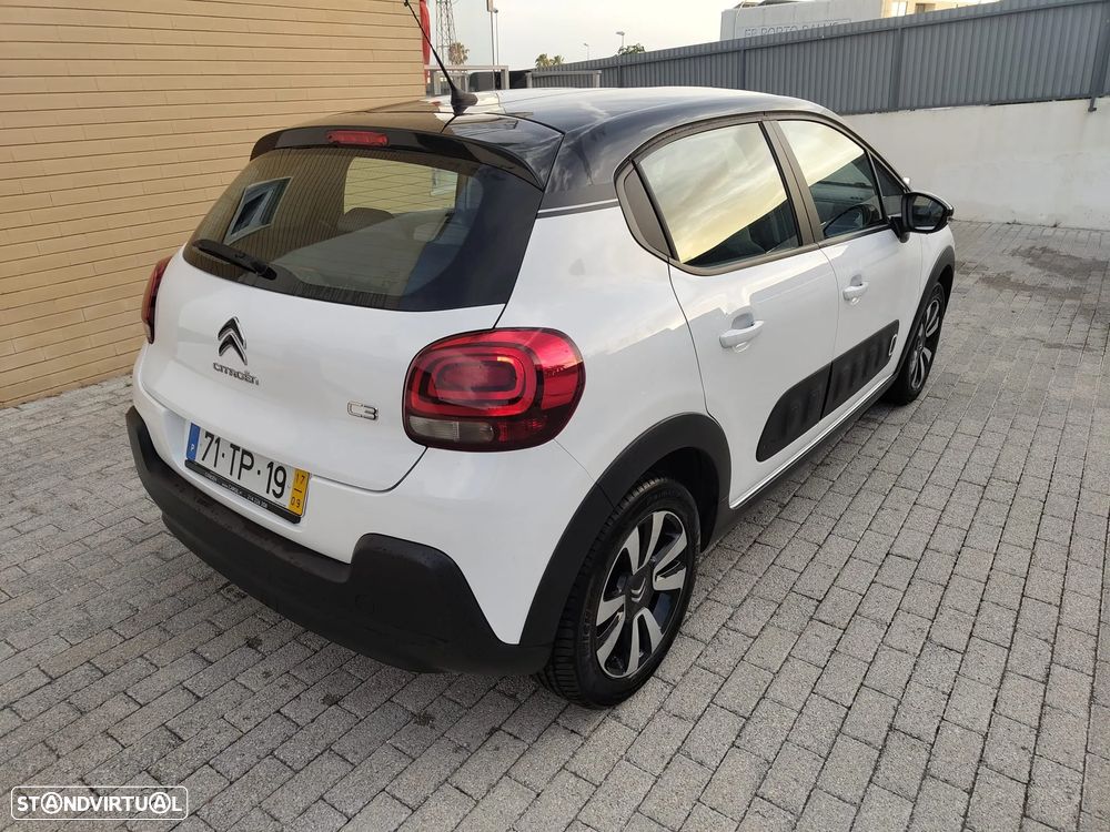 Citroën C3 1.2 PureTech Attraction - 2
