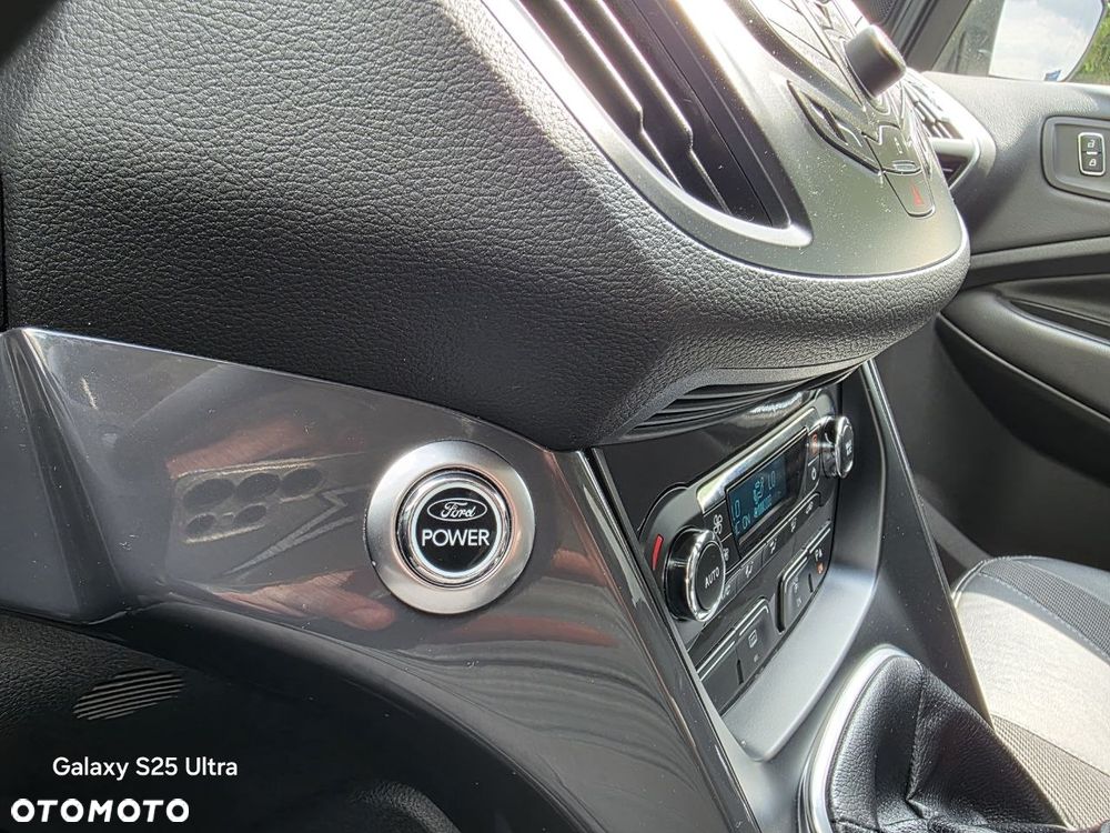 Ford Kuga 2.0 TDCi 4x4 Titanium - 33