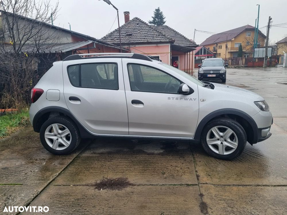 Dacia Sandero Stepway TCe 90 Prestige - 34