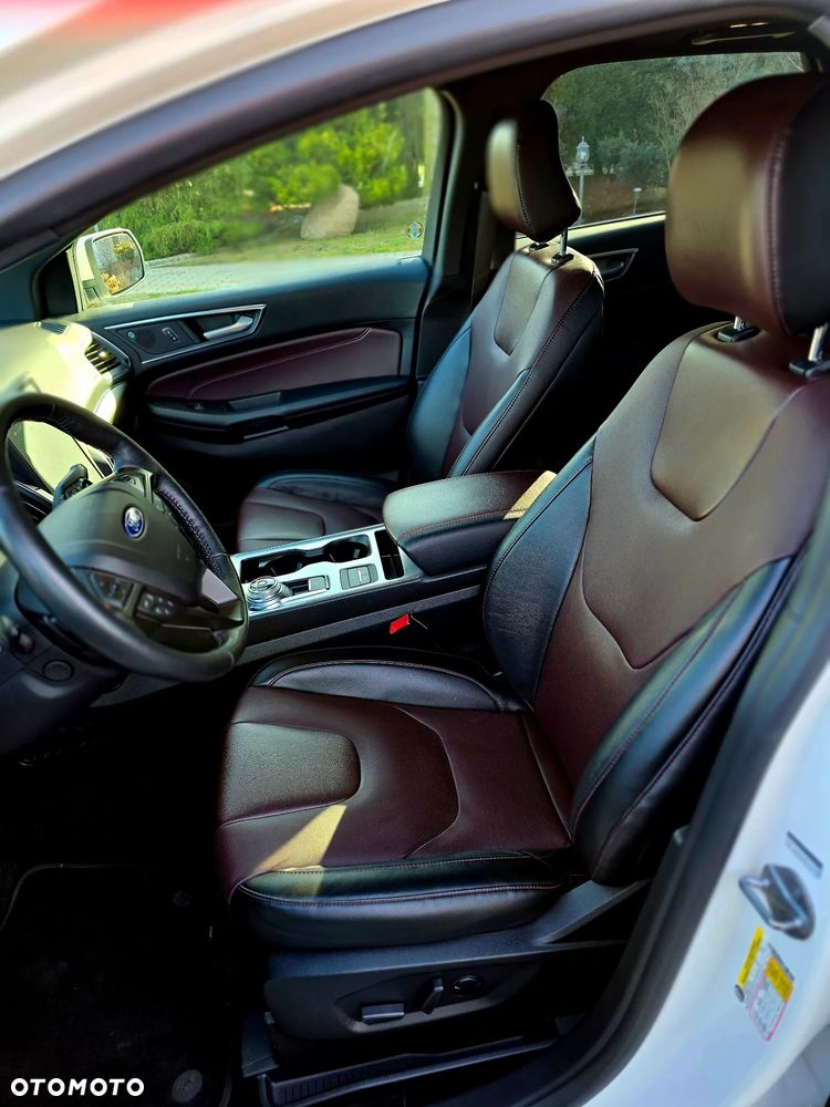 Ford Edge - 16