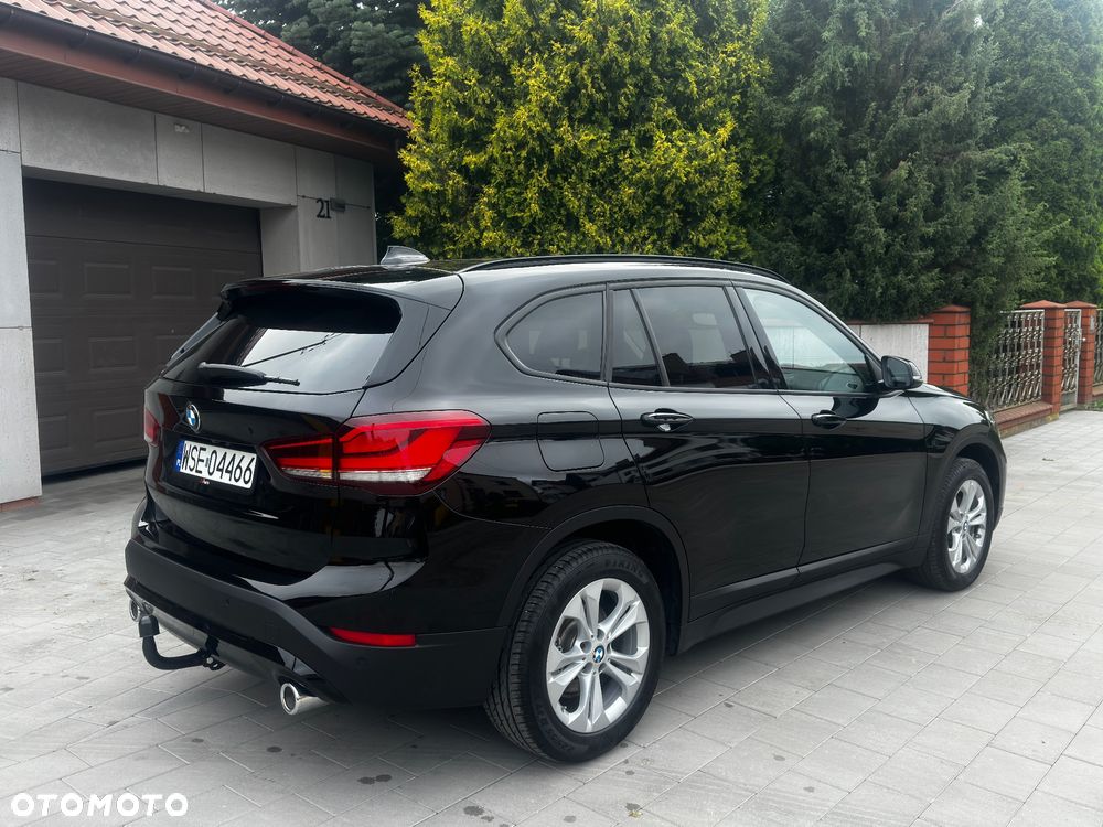 BMW X1 xDrive18d Sport Line - 10
