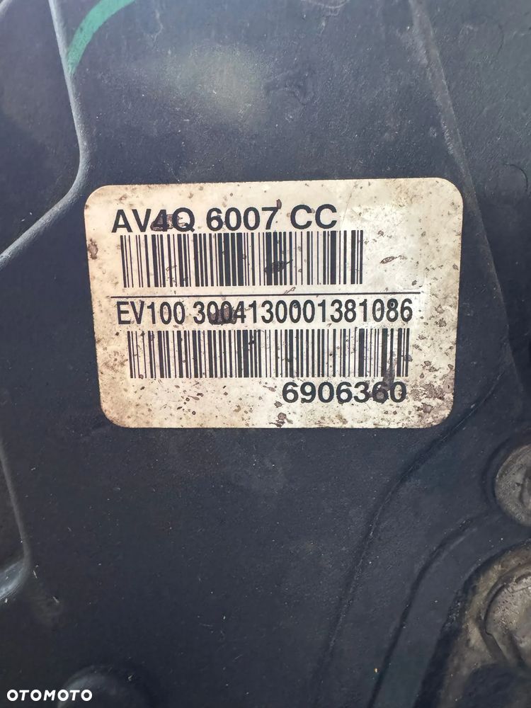 FORD MONDEO MK4 2013 rok silnik AV4Q 6007CC - 2