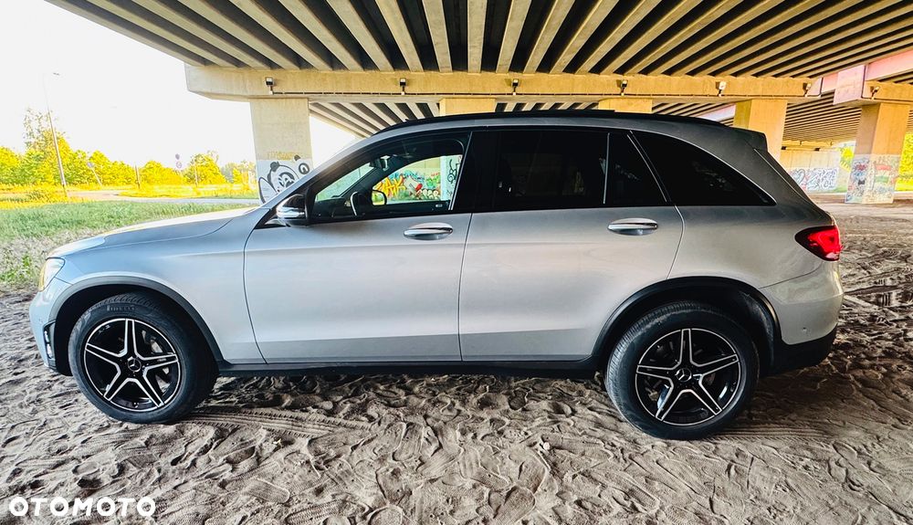 Mercedes-Benz GLC - 7