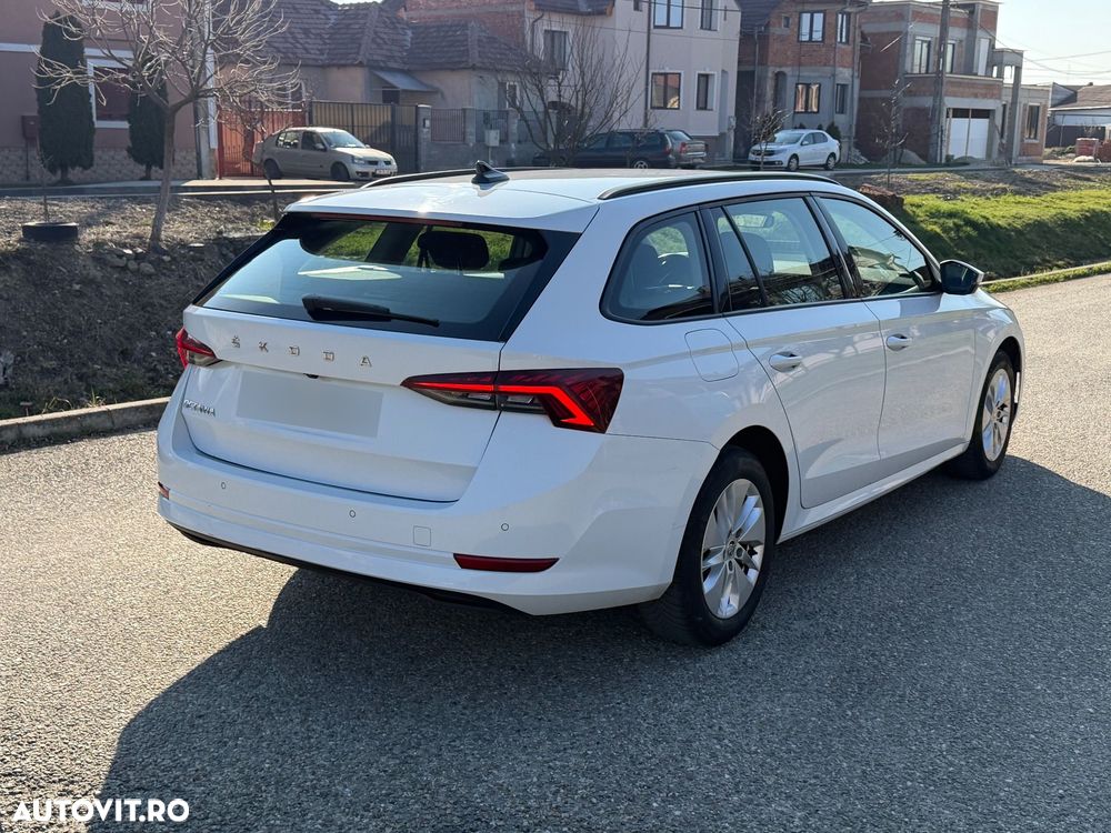 Skoda Octavia 2.0 TDI DSG Style - 13