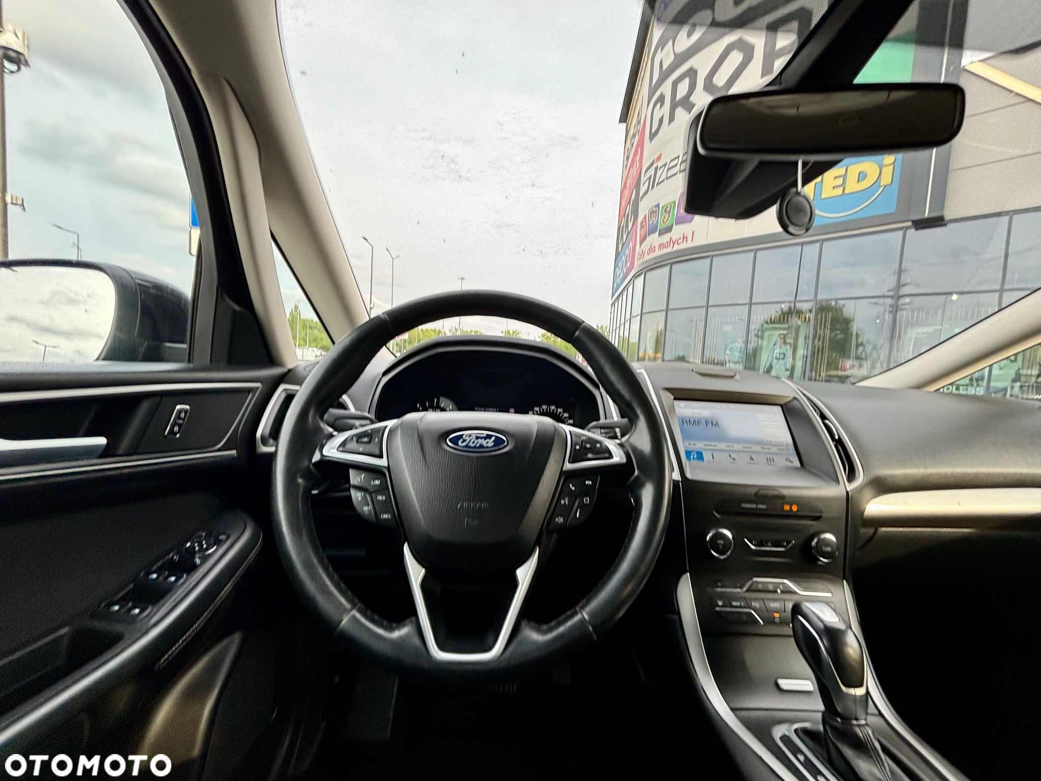 Ford S-Max - 10
