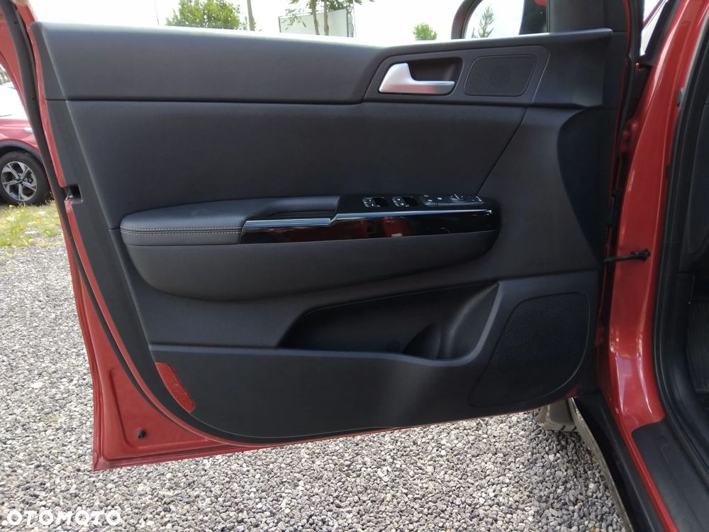 Kia Sportage 1.6 GDI Black Edition 2WD - 18