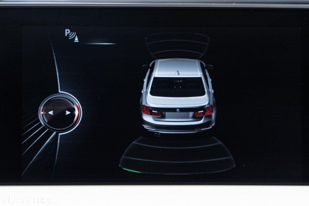 BMW Seria 3 318d Aut. Advantage - 33