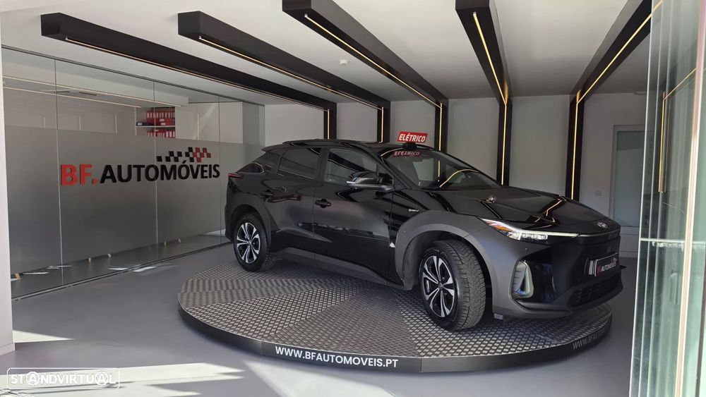 Toyota bZ4X 71,4 kWh Premium - 11