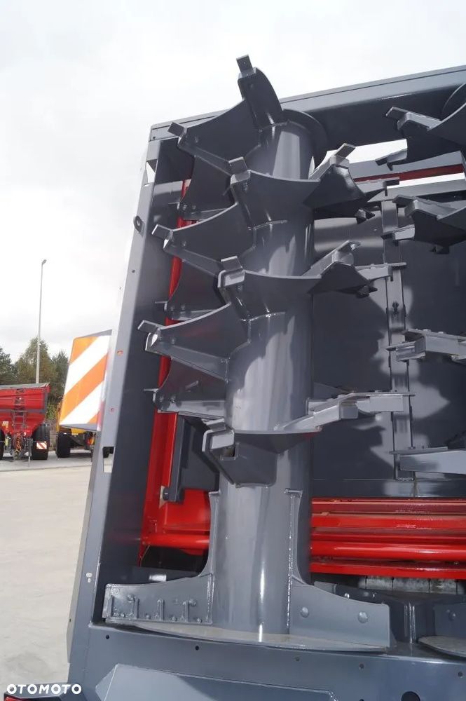 Perard Rozrzutnik Obornika Optium CE 165 SLC - 10