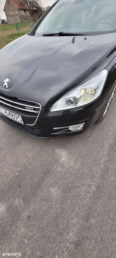 Peugeot 508 RXH 2.0 HDi HYbrid4 - 5