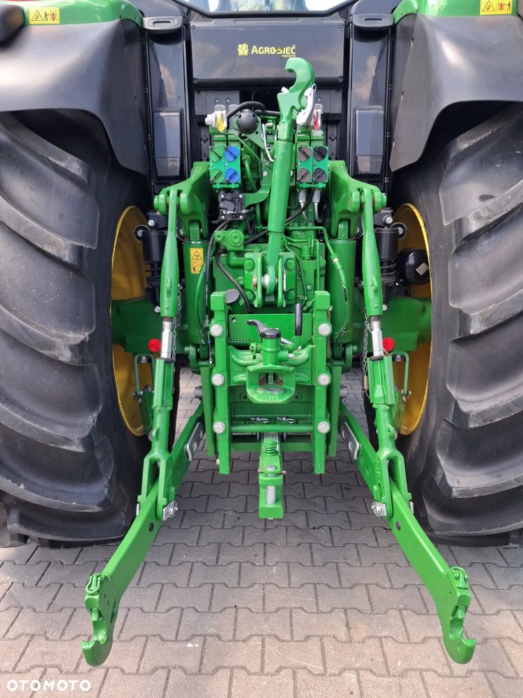 John Deere 6195M - 7