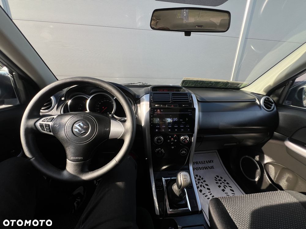 Suzuki Grand Vitara 1.9 DDiS Premium - 17