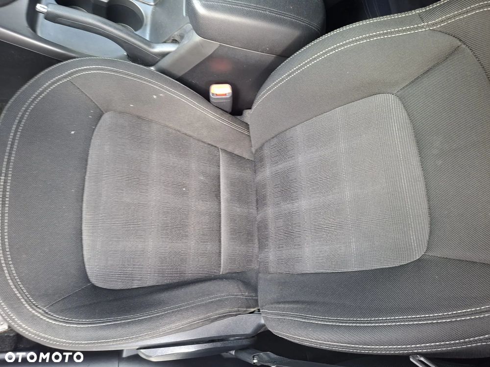 Kia Sportage 1.6 GDI L 2WD - 11