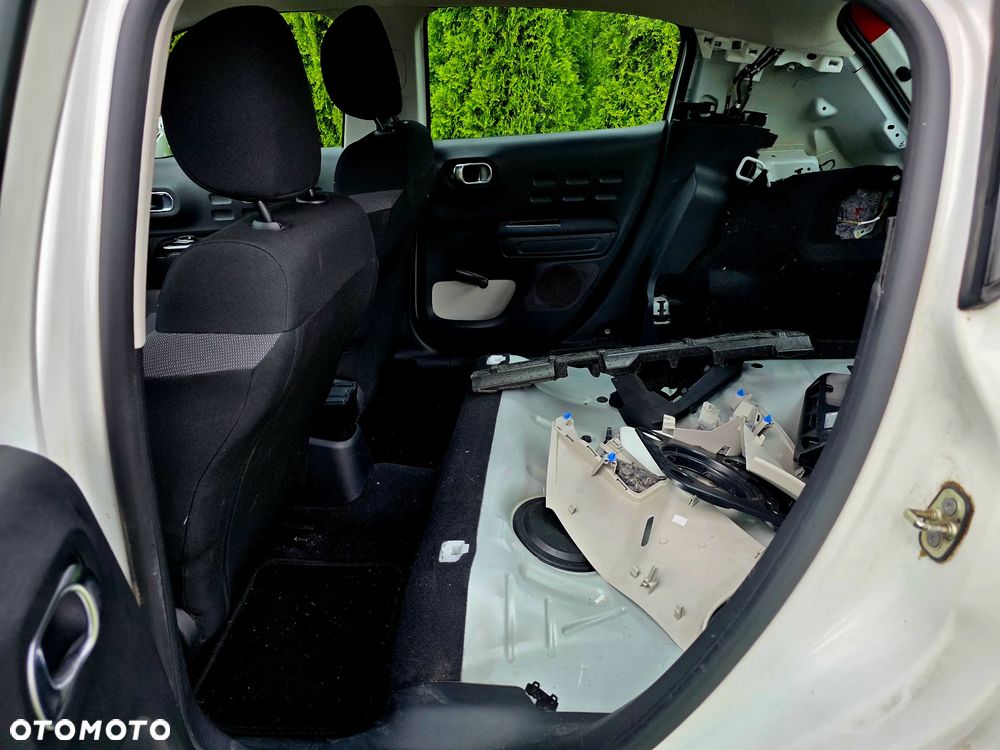 Citroën C3 BlueHDi 100 S&S FEEL - 17