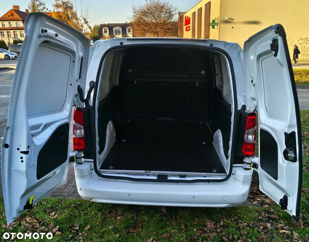 Peugeot Partner - 13