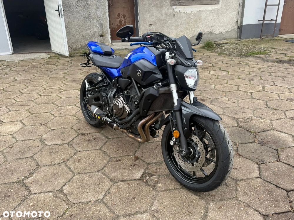 Yamaha MT - 4