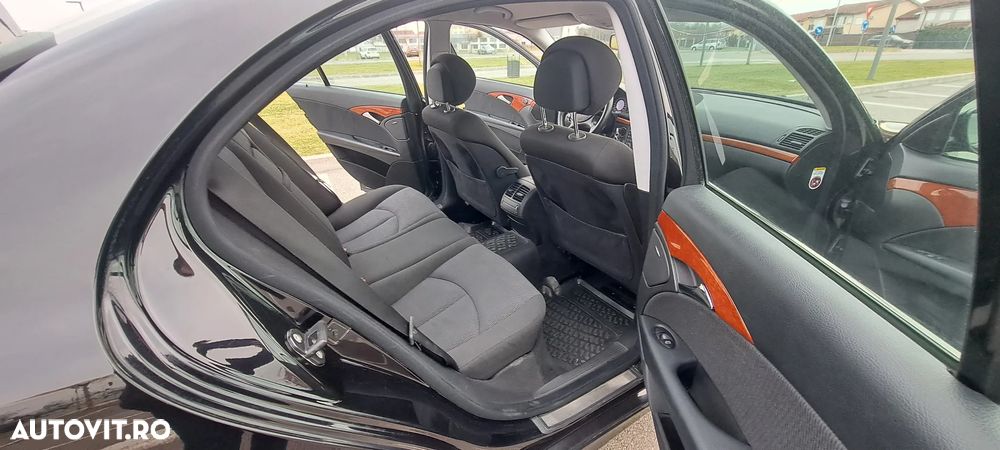 Mercedes-Benz E 220 CDI Automatik Elegance - 22