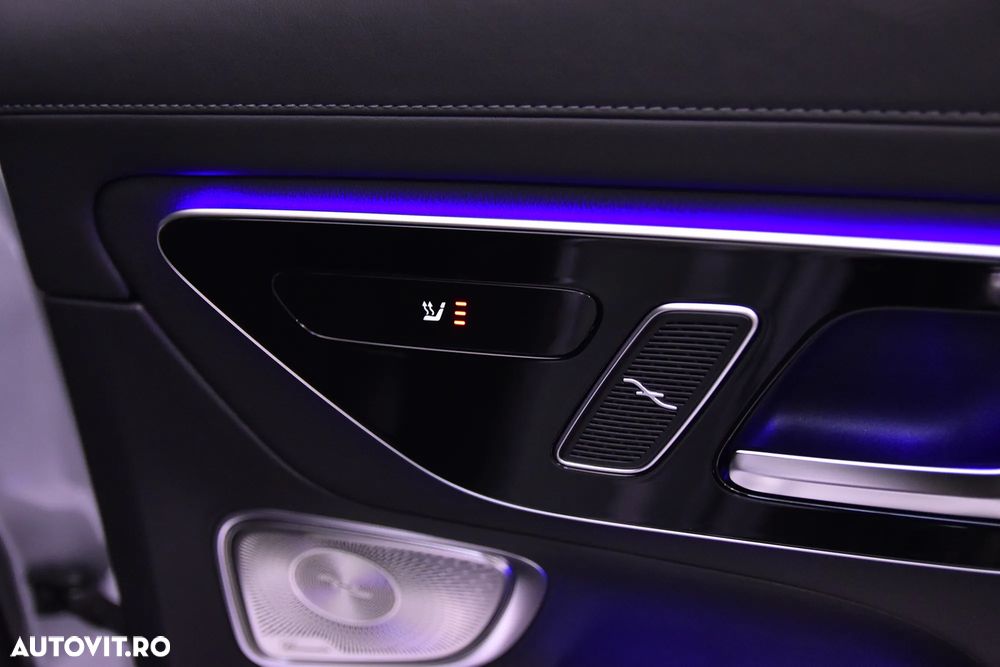 Mercedes-Benz GLC 300 e 4MATIC - 23