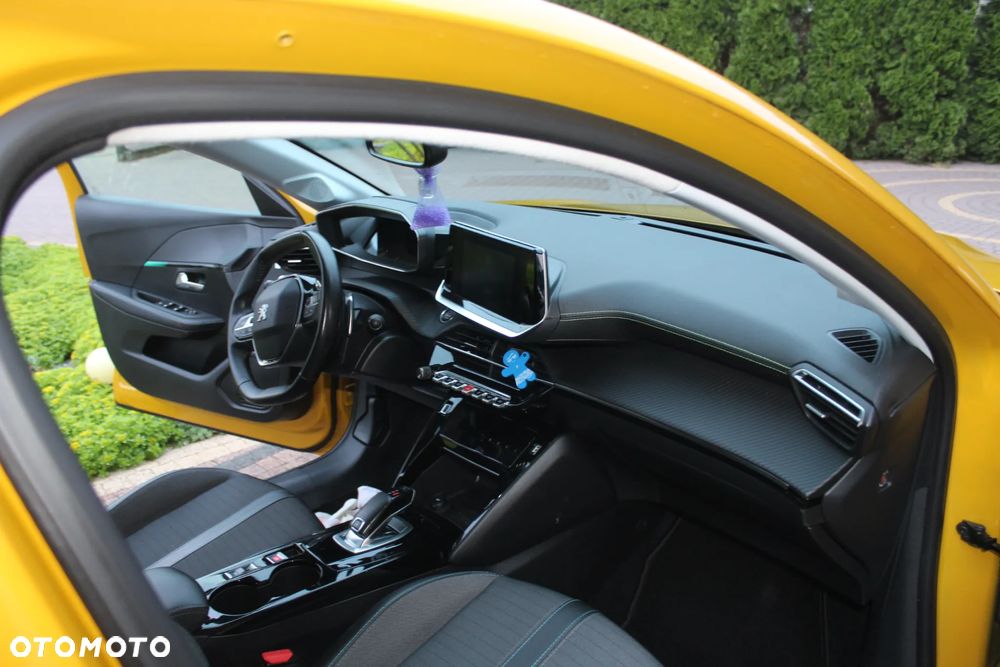 Peugeot 208 PureTech 130 EAT8 Allure Pack - 8