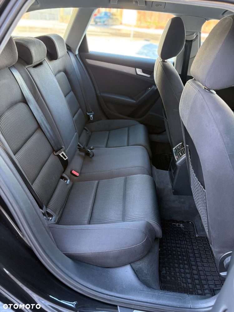 Audi A4 Avant 2.0 TDI - 18