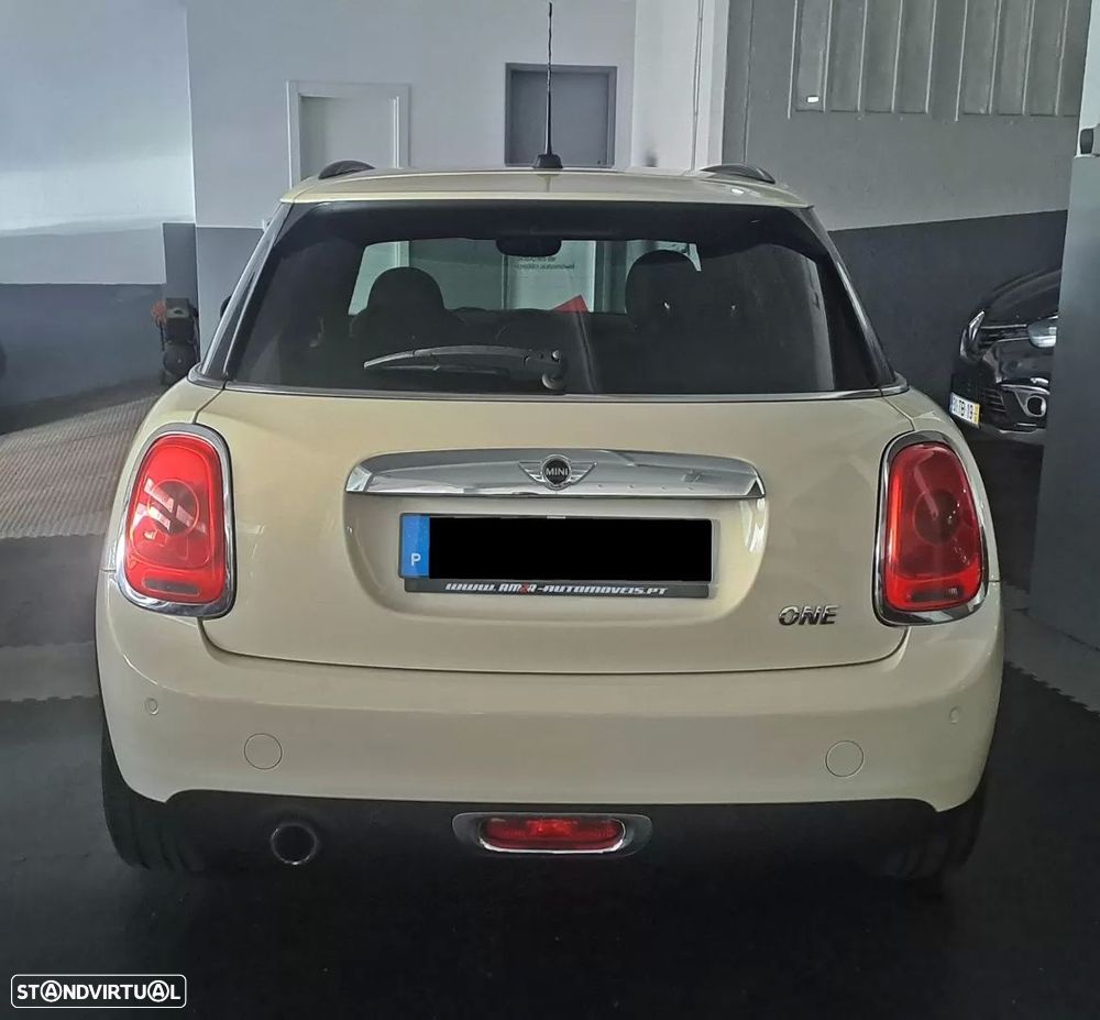 MINI 5 Portas One - 5