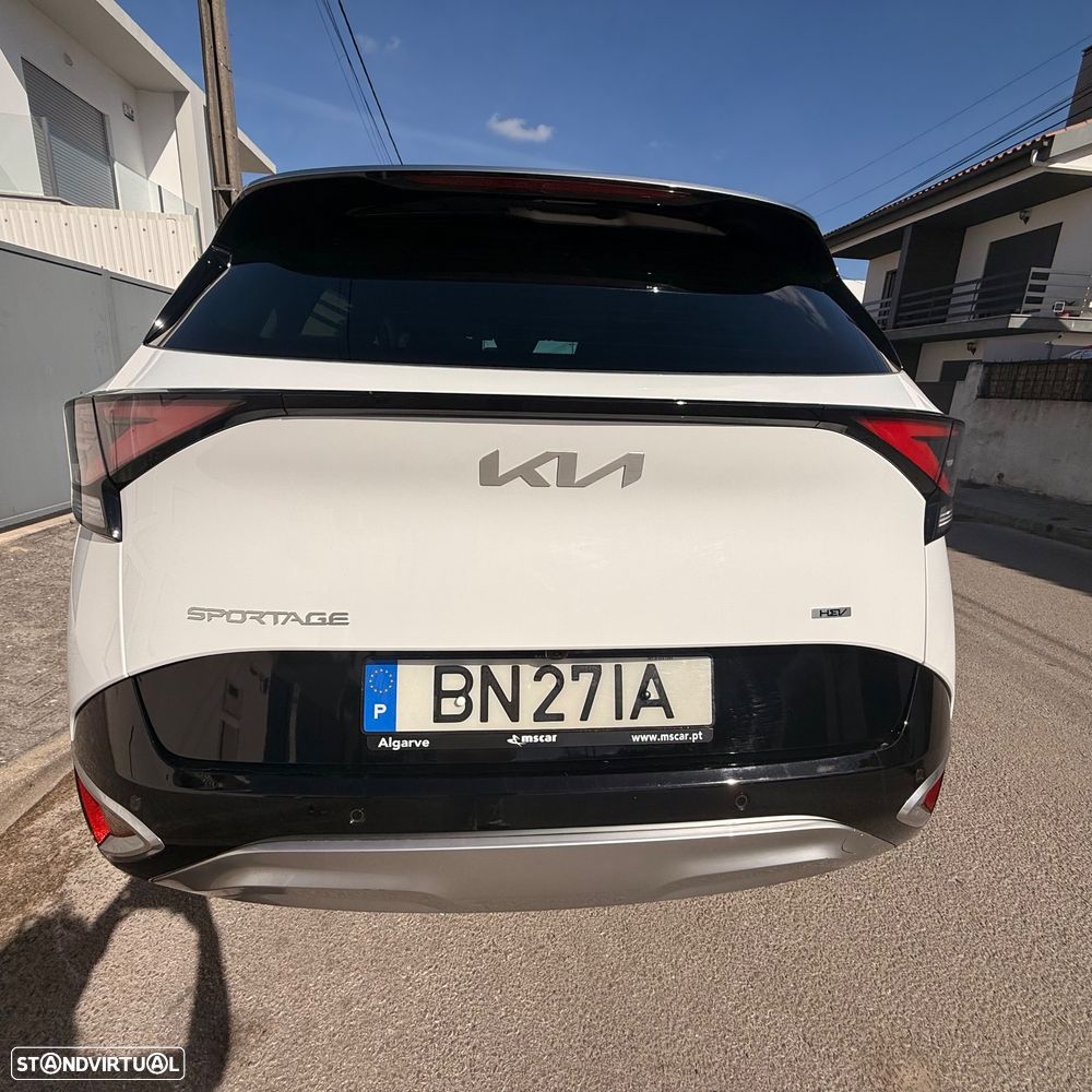Kia Sportage 1.6 T-GDi HEV Tech - 6